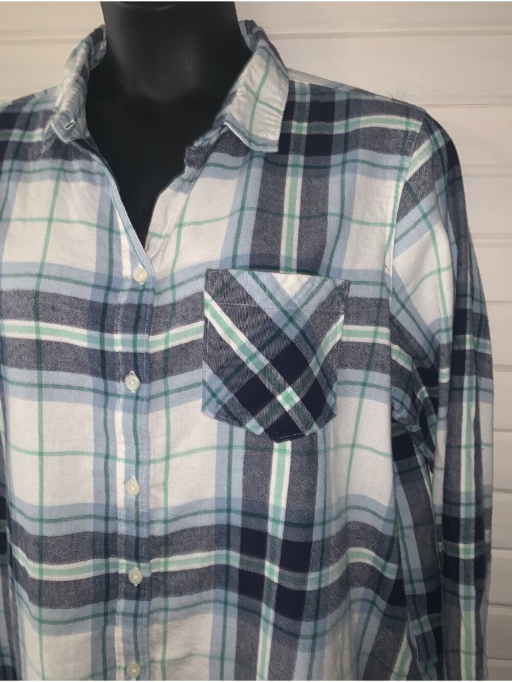 Old Navy Sz XXL Plaid Cotton Classic Flannel Shirt Blue White Green EUC
